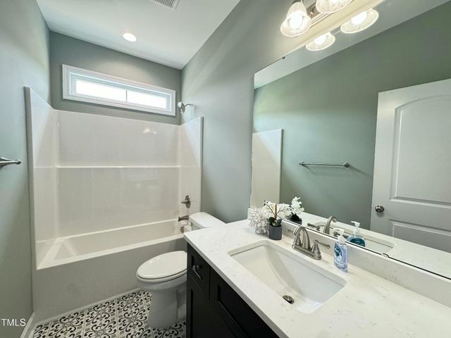 101 Dunbar Hill Drive, Fremont, NC 27830
