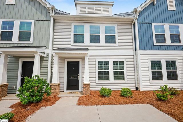 641 Blossom Run Drive, Spartanburg, SC 29307