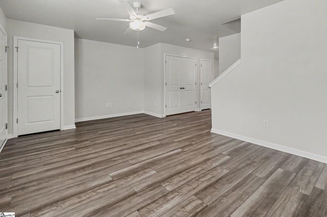 641 Blossom Run Drive, Spartanburg, SC 29307