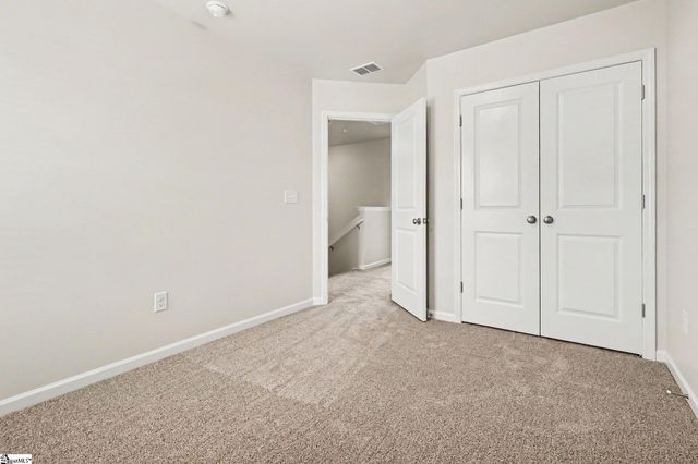 641 Blossom Run Drive, Spartanburg, SC 29307