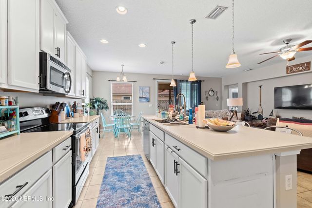 86010 OSHEAS Place, Yulee, FL 32097