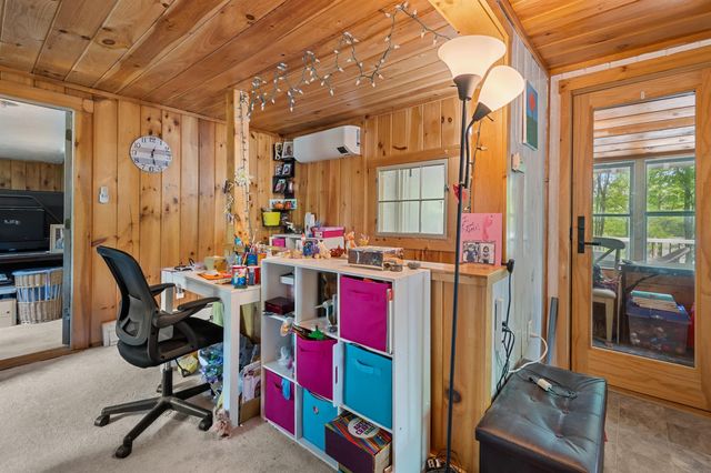 102 Highland Street, Plymouth, NH 03264