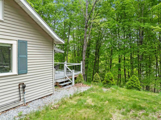 102 Highland Street, Plymouth, NH 03264