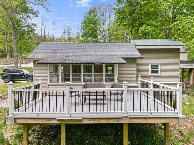 102 Highland Street, Plymouth, NH 03264