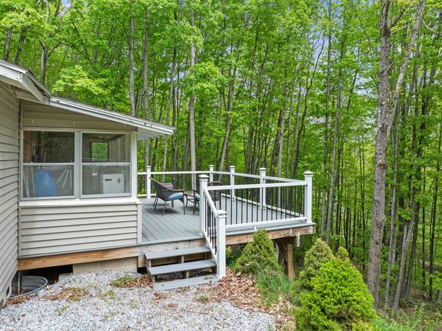 102 Highland Street, Plymouth, NH 03264