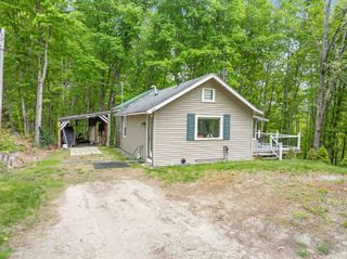 102 Highland Street, Plymouth, NH 03264