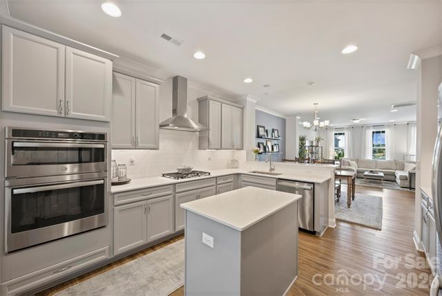 10195 Rainier Trail Drive NW, Huntersville, NC 28078