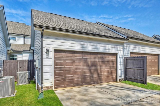 10195 Rainier Trail Drive NW, Huntersville, NC 28078