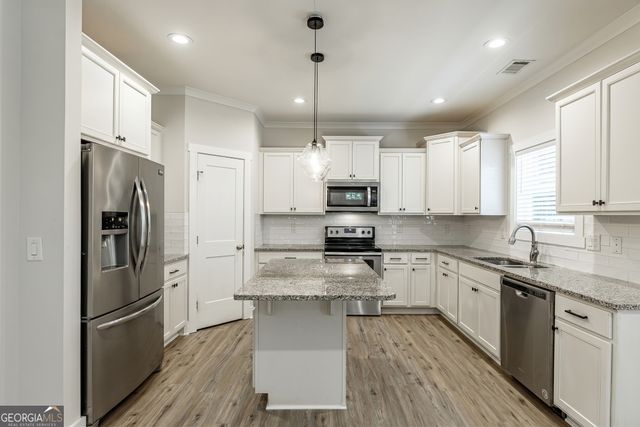6459 Wildwood Trail, Flowery Branch, GA 30542
