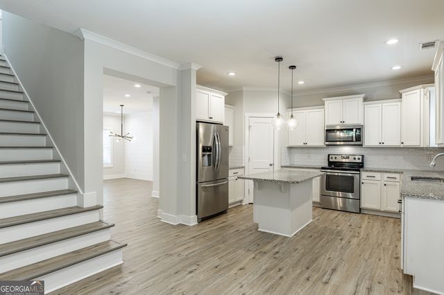 6459 Wildwood Trail, Flowery Branch, GA 30542