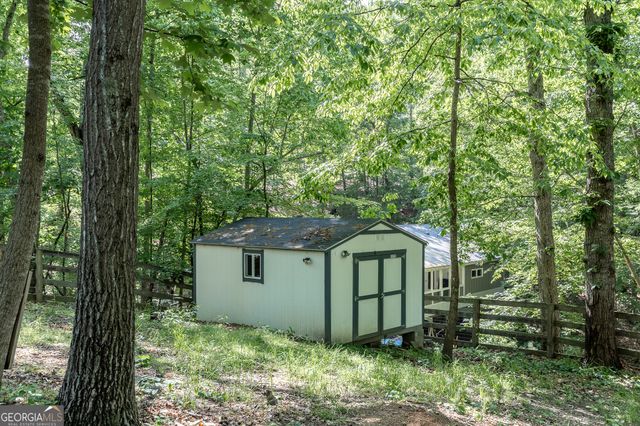 6459 Wildwood Trail, Flowery Branch, GA 30542
