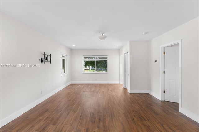 5990 NE 5th Avenue, Miami, FL 33137