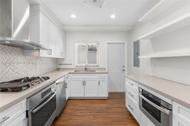 5990 NE 5th Avenue, Miami, FL 33137