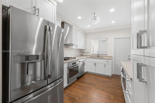 5990 NE 5th Avenue, Miami, FL 33137