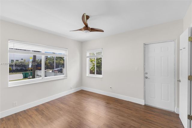 5990 NE 5th Avenue, Miami, FL 33137