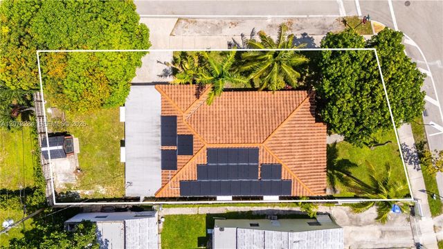 5990 NE 5th Avenue, Miami, FL 33137