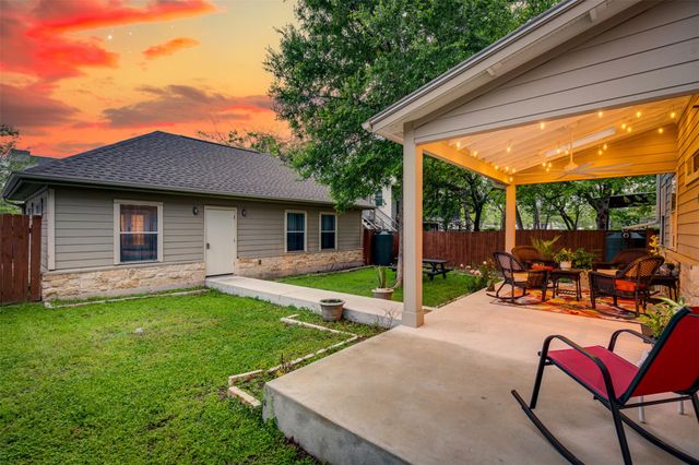 713 W 35th ST, Austin, TX 78705