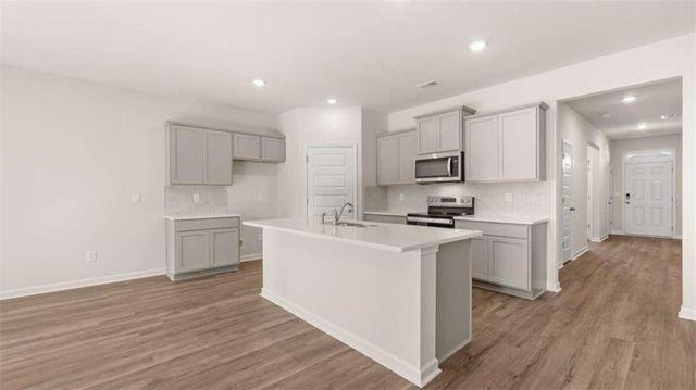 660 Whitman Lane, Stockbridge, GA 30281