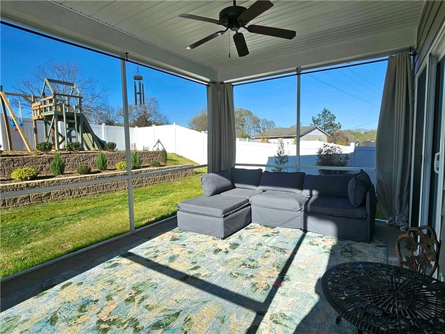 209 Furness Drive, Fountain Inn, SC 29644