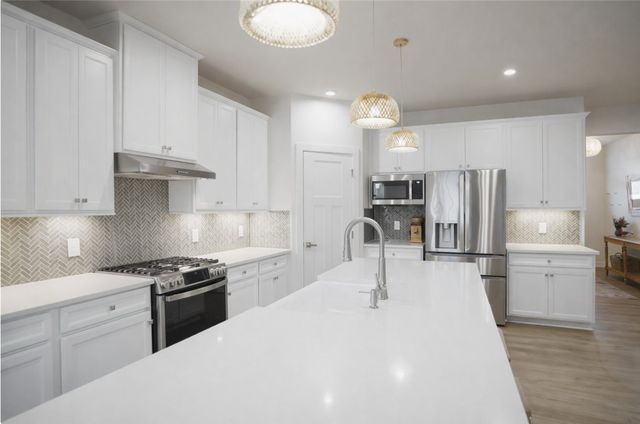 209 Furness Drive, Fountain Inn, SC 29644