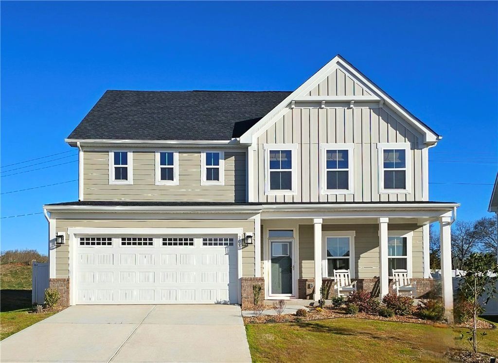 209 Furness Drive, Fountain Inn, SC 29644