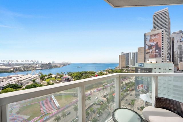 244 Biscayne Blvd 1803, Miami, FL 33132