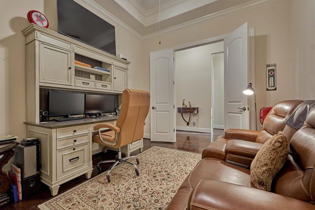 8827 Leaning Hollow Lane, Spring, TX 77379