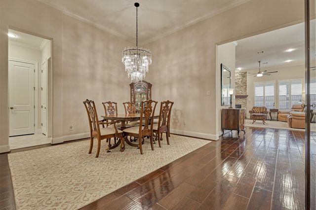 8827 Leaning Hollow Lane, Spring, TX 77379