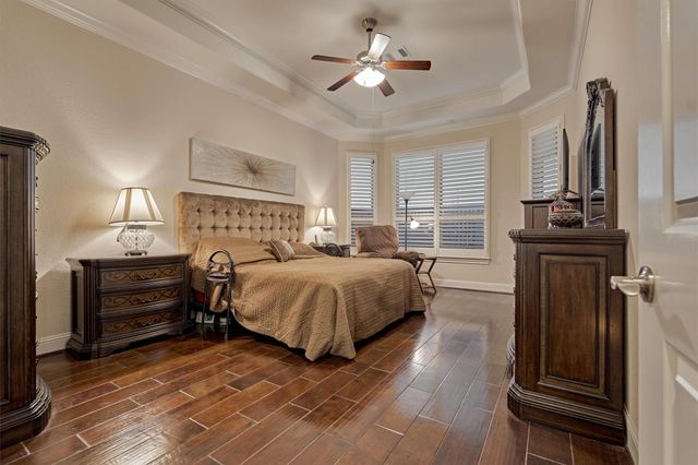 8827 Leaning Hollow Lane, Spring, TX 77379