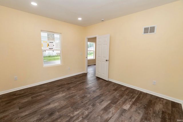 1217 N Chicago Avenue, Goshen, IN 46528