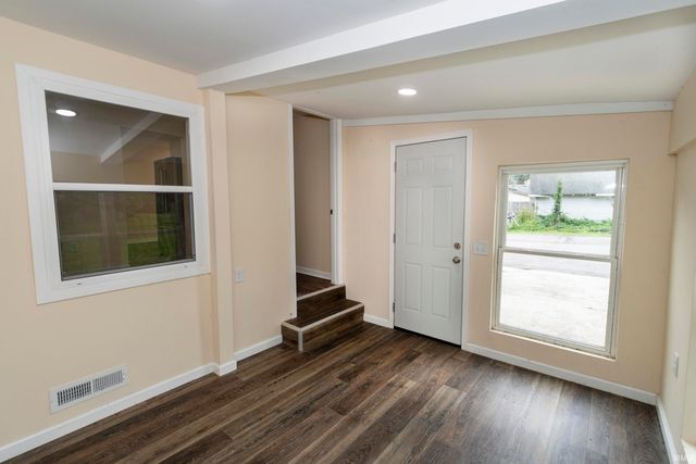 1217 N Chicago Avenue, Goshen, IN 46528