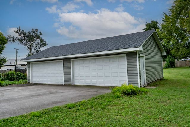 1217 N Chicago Avenue, Goshen, IN 46528