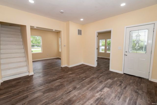 1217 N Chicago Avenue, Goshen, IN 46528