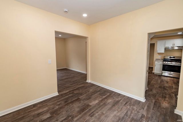 1217 N Chicago Avenue, Goshen, IN 46528