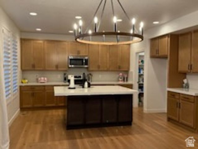 1416 E ERICKSON KNOLL LN, Eagle Mountain, UT 84005