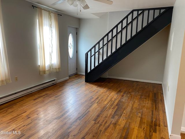 1 2nd Street, Schaghticoke, NY 12154