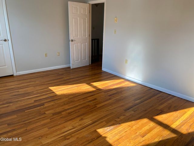 1 2nd Street, Schaghticoke, NY 12154