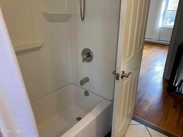 1 2nd Street, Schaghticoke, NY 12154