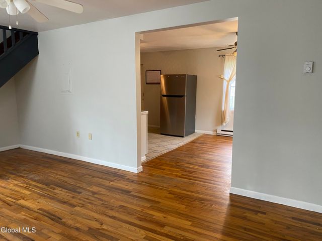 1 2nd Street, Schaghticoke, NY 12154