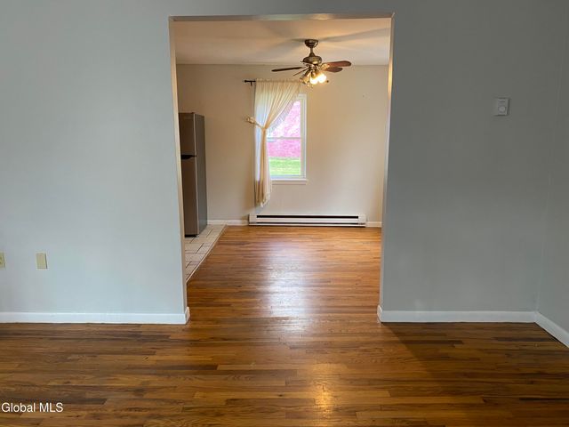 1 2nd Street, Schaghticoke, NY 12154