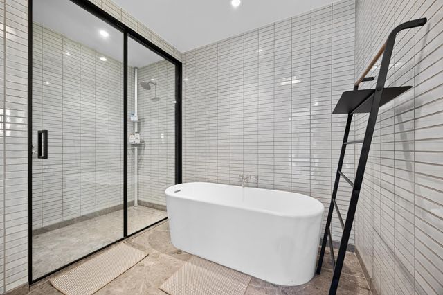 202 Nueces ST 1405, Austin, TX 78701