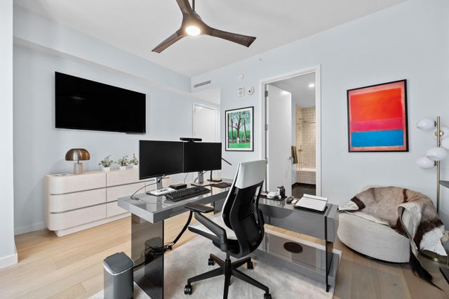 202 Nueces ST 1405, Austin, TX 78701