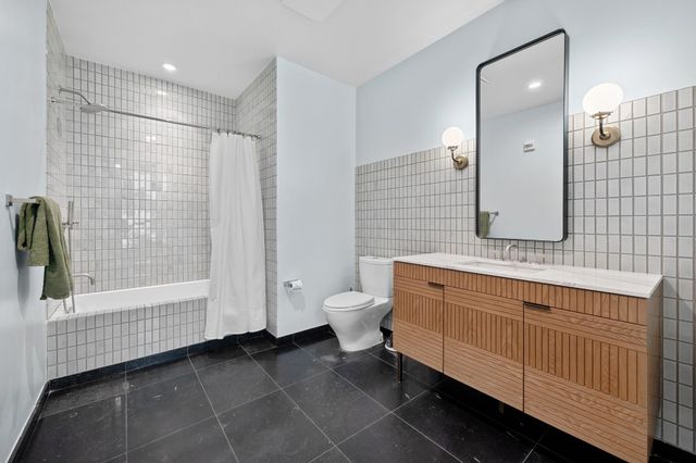 202 Nueces ST 1405, Austin, TX 78701