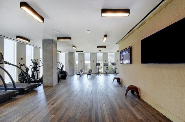 202 Nueces ST 1405, Austin, TX 78701