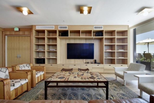202 Nueces ST 1405, Austin, TX 78701