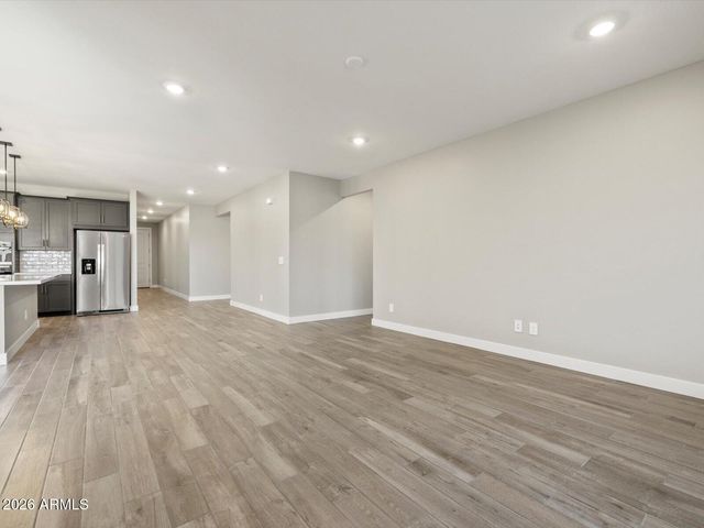 442 W FLATIRON Trail, Apache Junction, AZ 85120