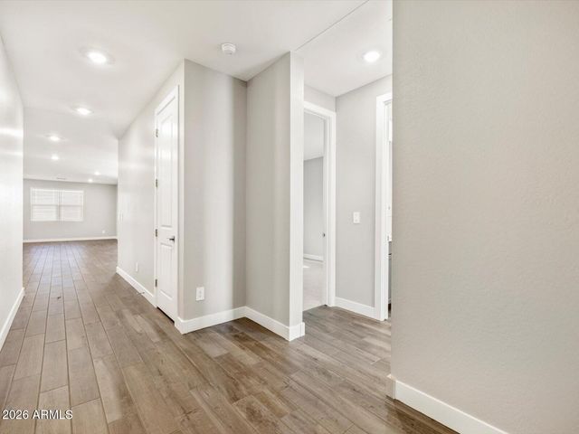 442 W FLATIRON Trail, Apache Junction, AZ 85120