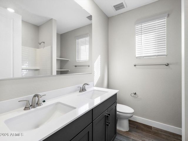 442 W FLATIRON Trail, Apache Junction, AZ 85120