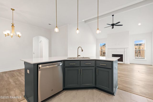 208 Long Creek Lane, Scott, LA 70583