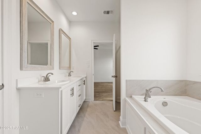 208 Long Creek Lane, Scott, LA 70583